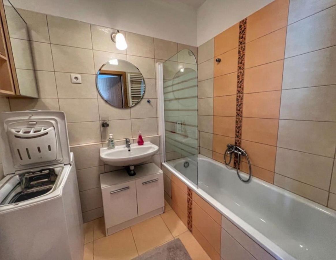 Studio Viva - Cosy Flat In Budapest - Free Parking Buitenkant foto